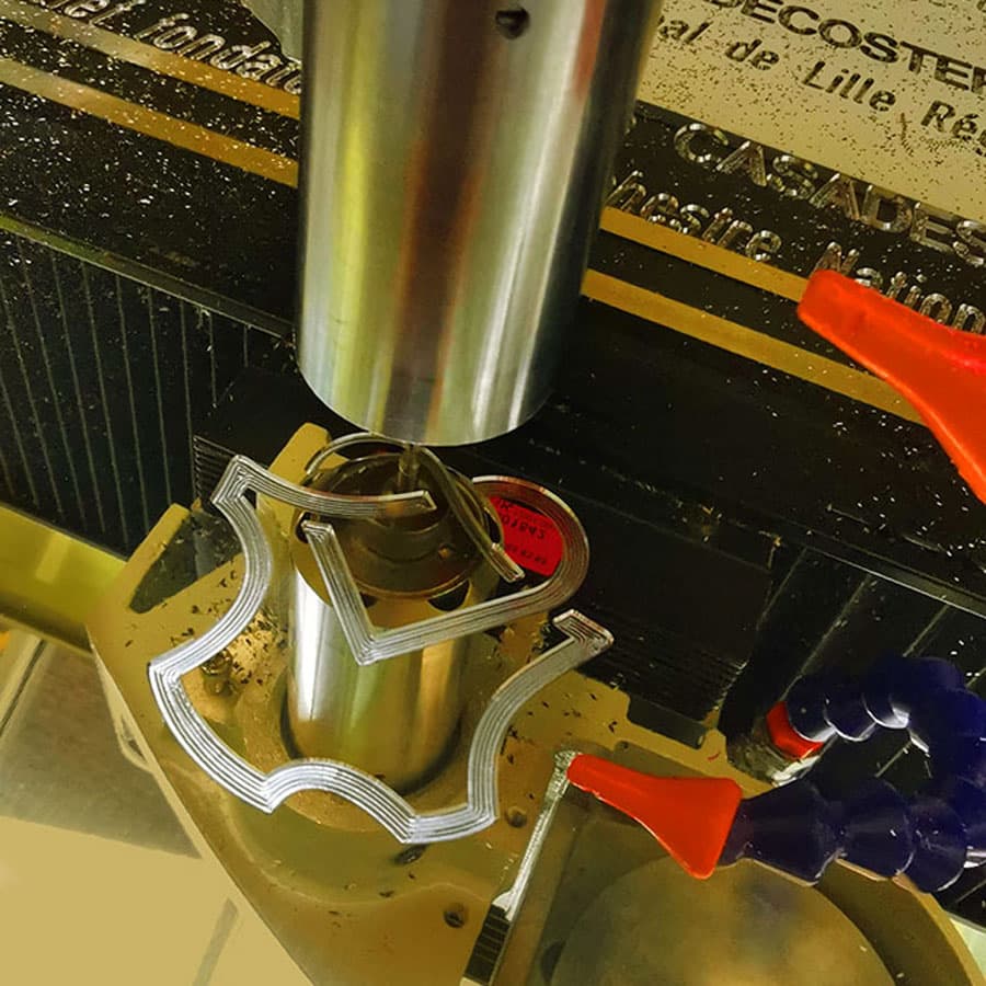 Atelier Nord Gravure — graveur sur plaque laiton